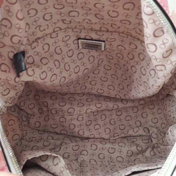 💐 Guess Beautiful Mini Backpack 💐 - Picture 6 of 7